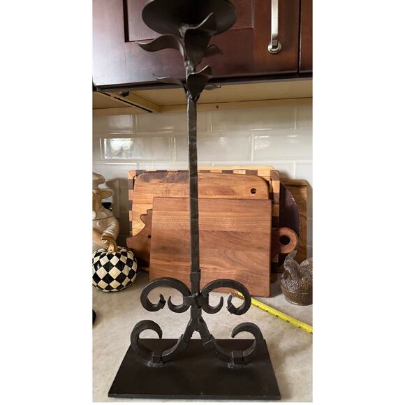 Pottery Barn candleholder - Picture 1 of 8